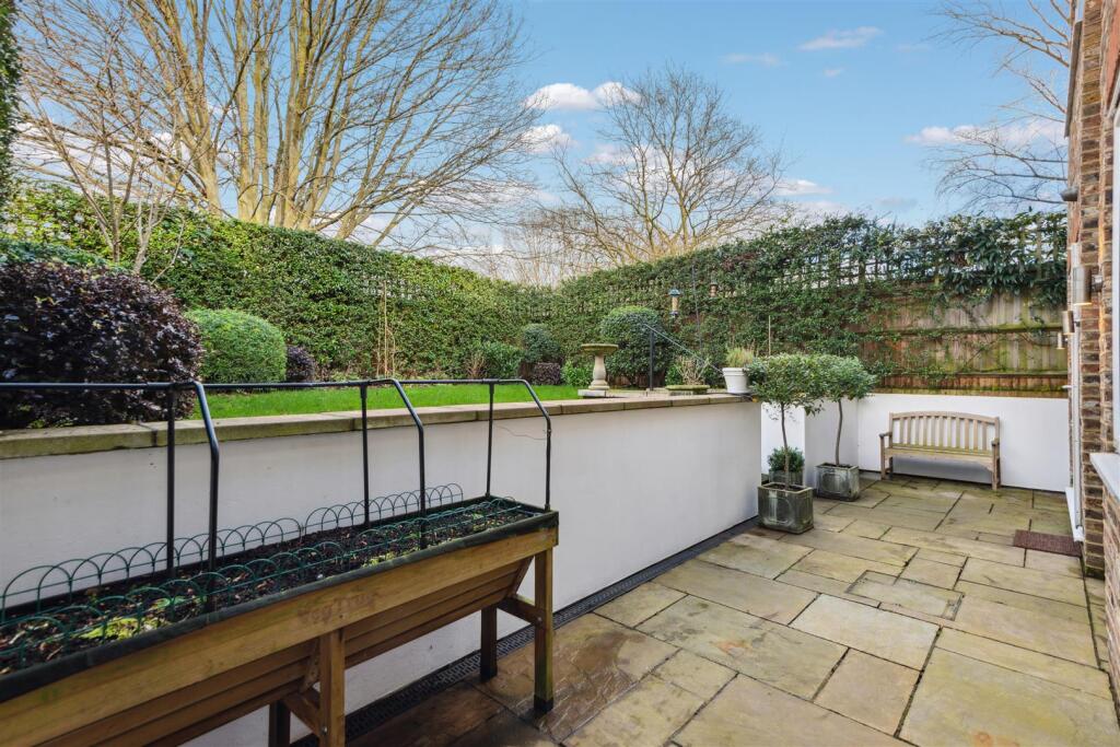 Main image of property: Southfield Road, London