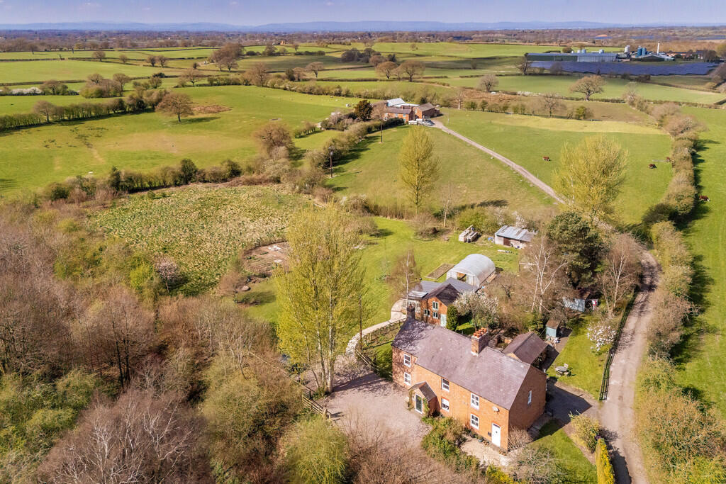 Main image of property: Alkington, Whitchurch