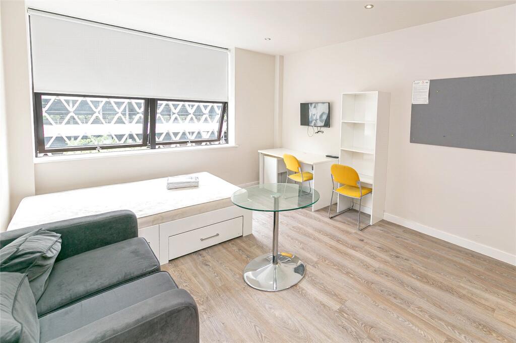 Main image of property: Crown House, 37-41 Prince Street, City Centre, Bristol, BS1