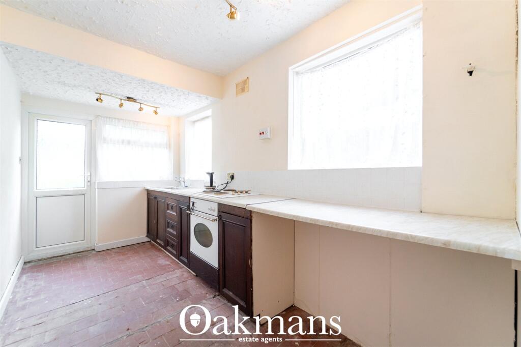 House in Birmingham, West Heath - More