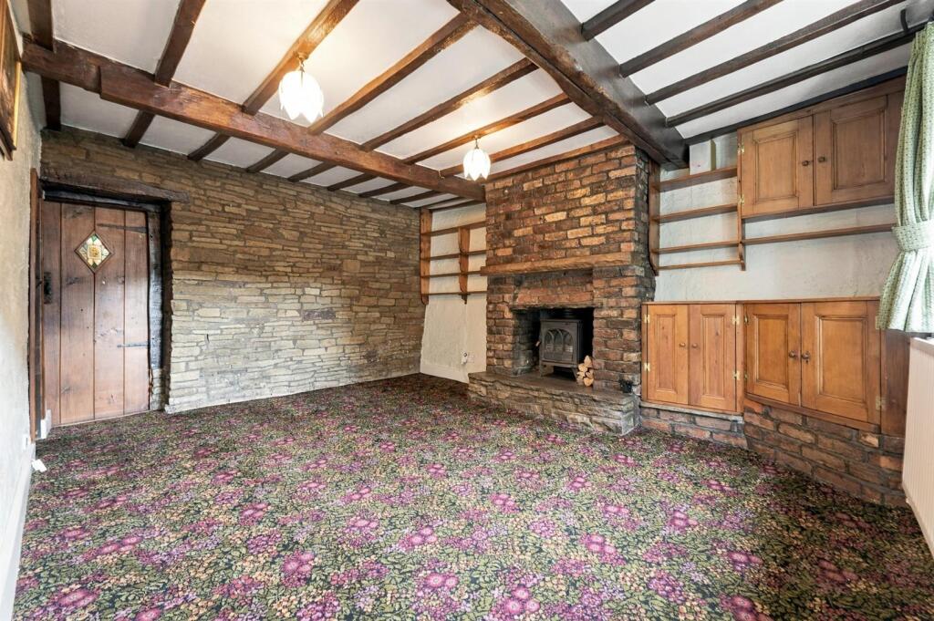 House in Bollington, Kingsfield Park - View 2