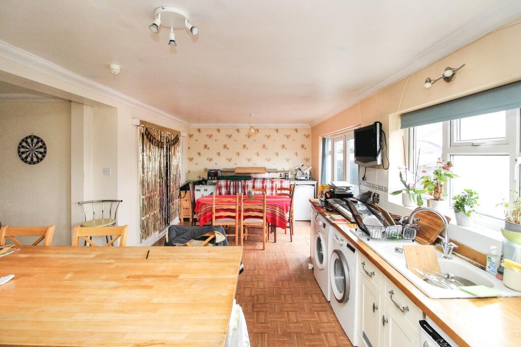 House in Crawley, Northgate - View 5