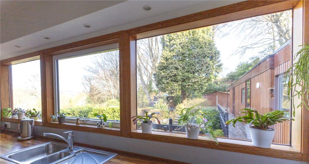 House in Waverley, Haslemere - More