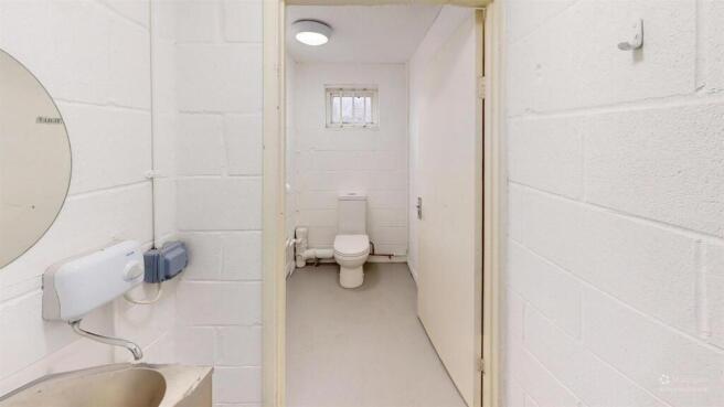 3-John-Hall-Close-Photo-5-Defurnished.jpg