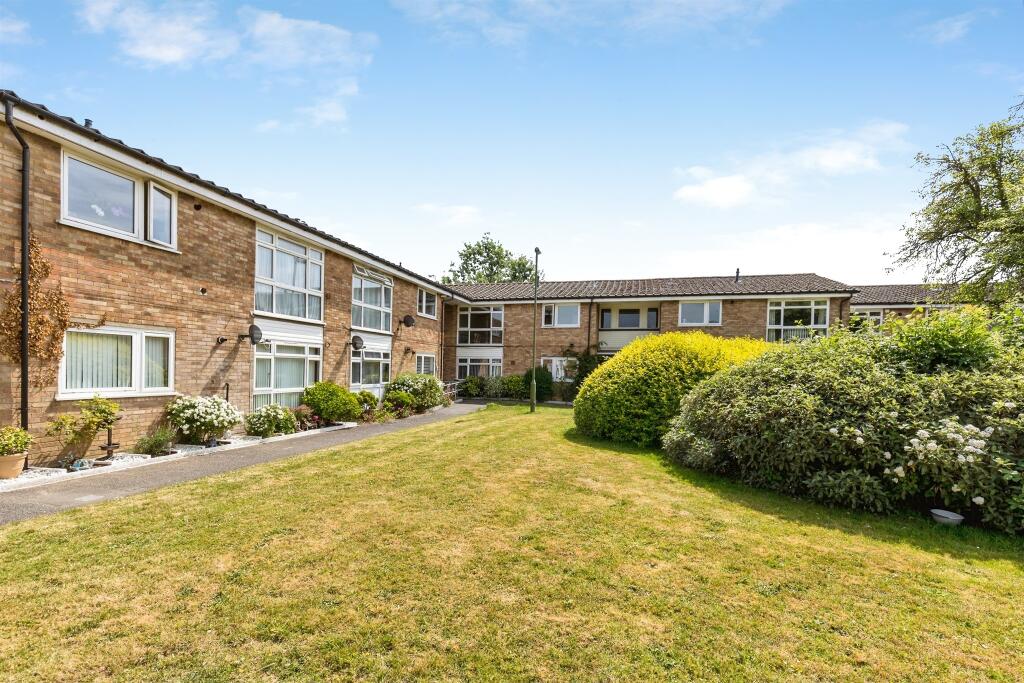 Main image of property: New Street, Horsham