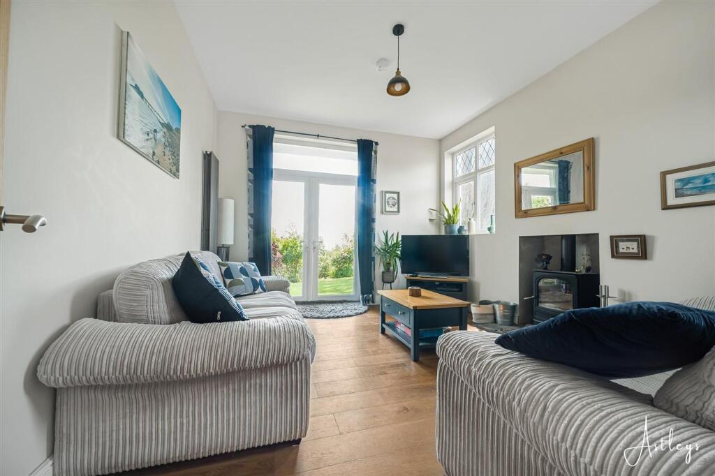House in Swansea - More
