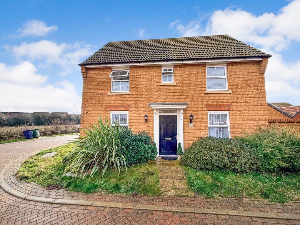 3-bed detached on Glenfields North, PE7, £300,000