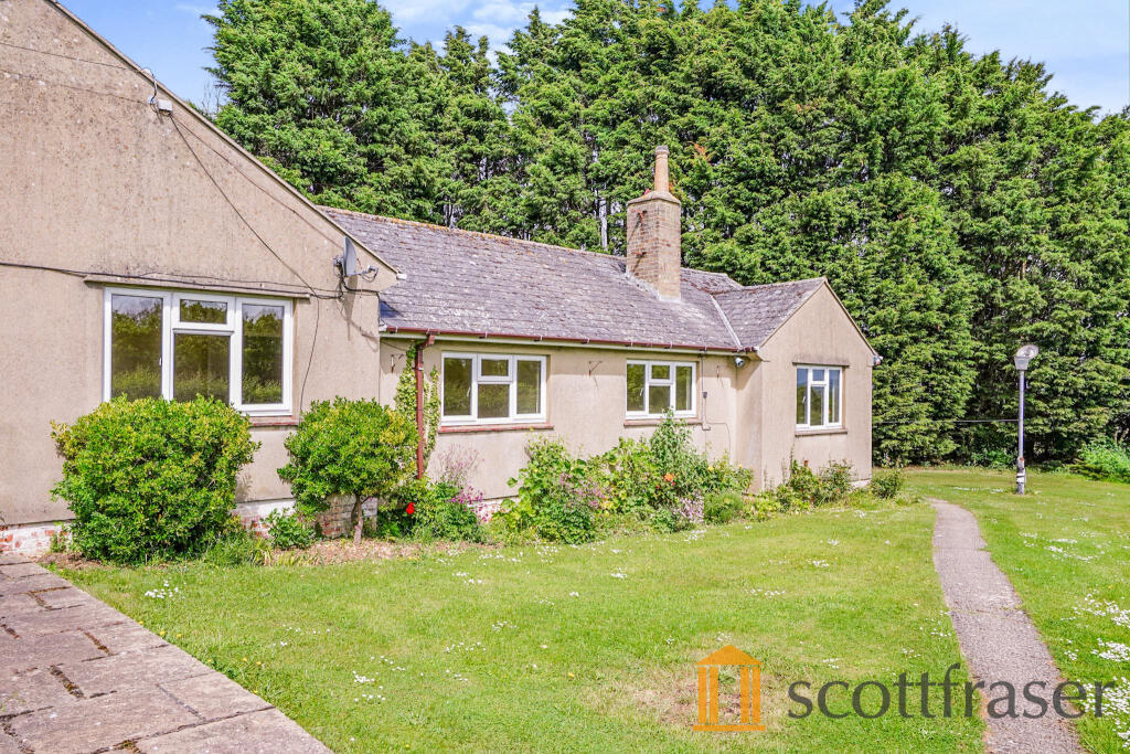 Main image of property: Oxford Road, OX29