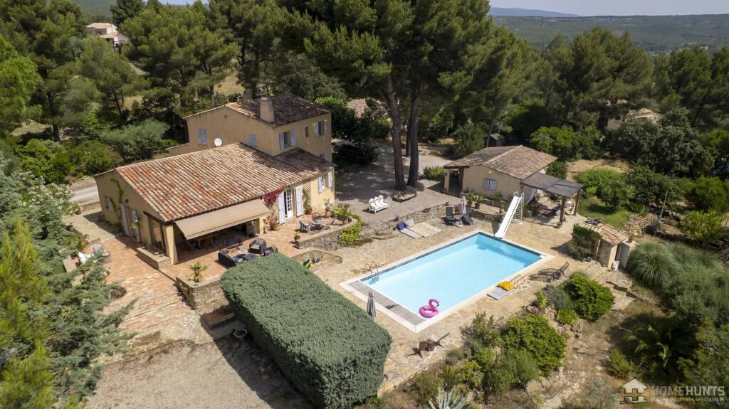 Main image of property: Provence-Alps-Cote d`Azur, Var, La Cadière-d`Azur