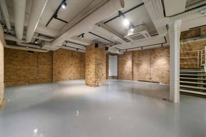 MD-BC-133ShoreditchHighStreet-11.JPG