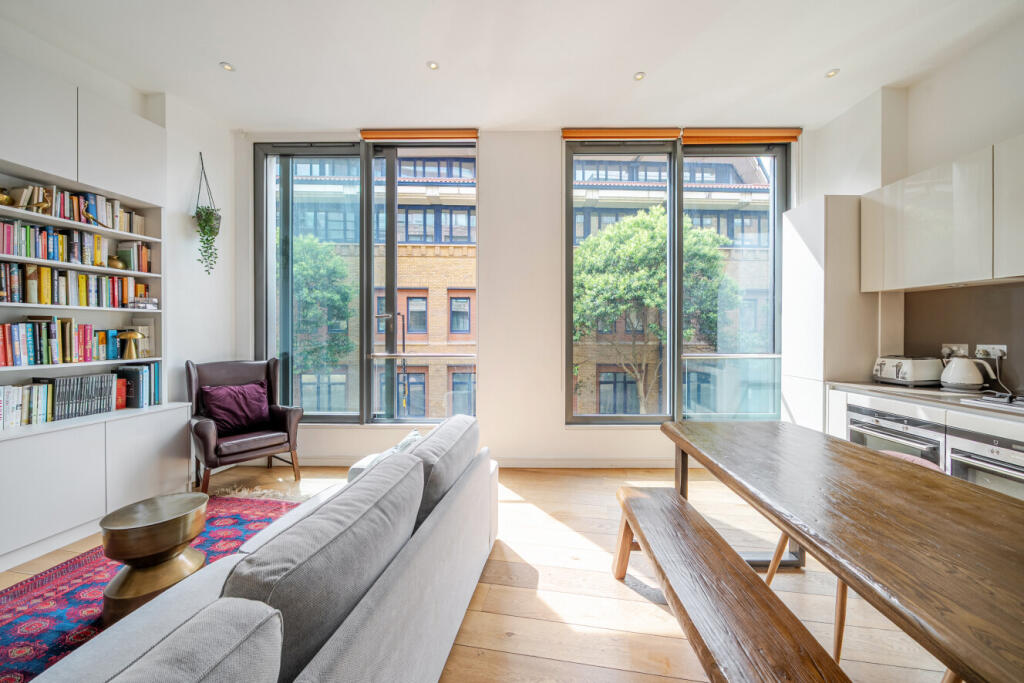 Main image of property: New Globe Walk, London, SE1