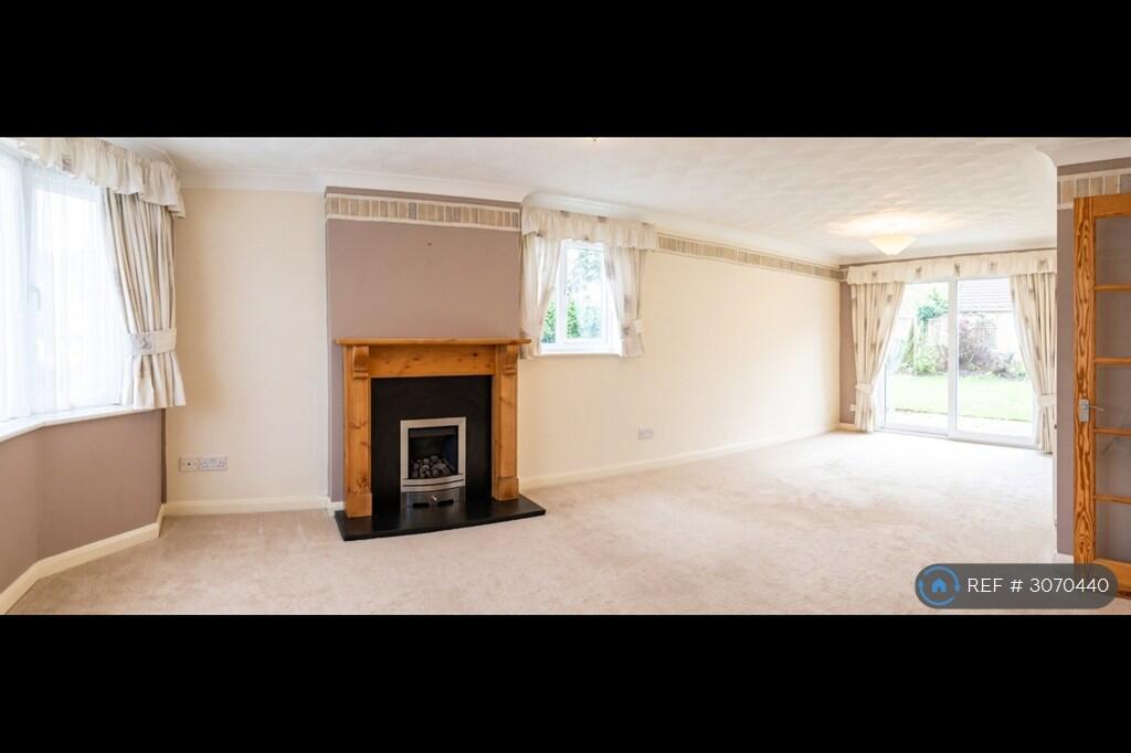 House in Peterborough - View 4