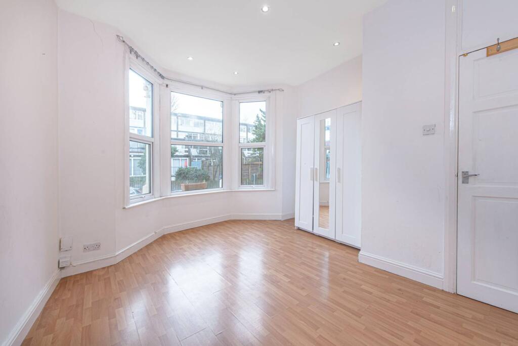 Main image of property: Dollis Road, Finchley, N3