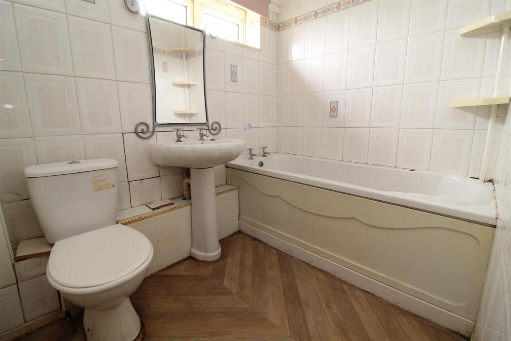 House in Birmingham, West Midlands - View 5