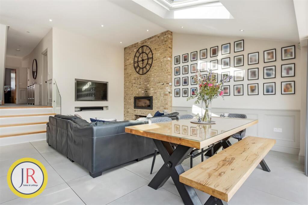 Kingsmead, Cuffley photo 4