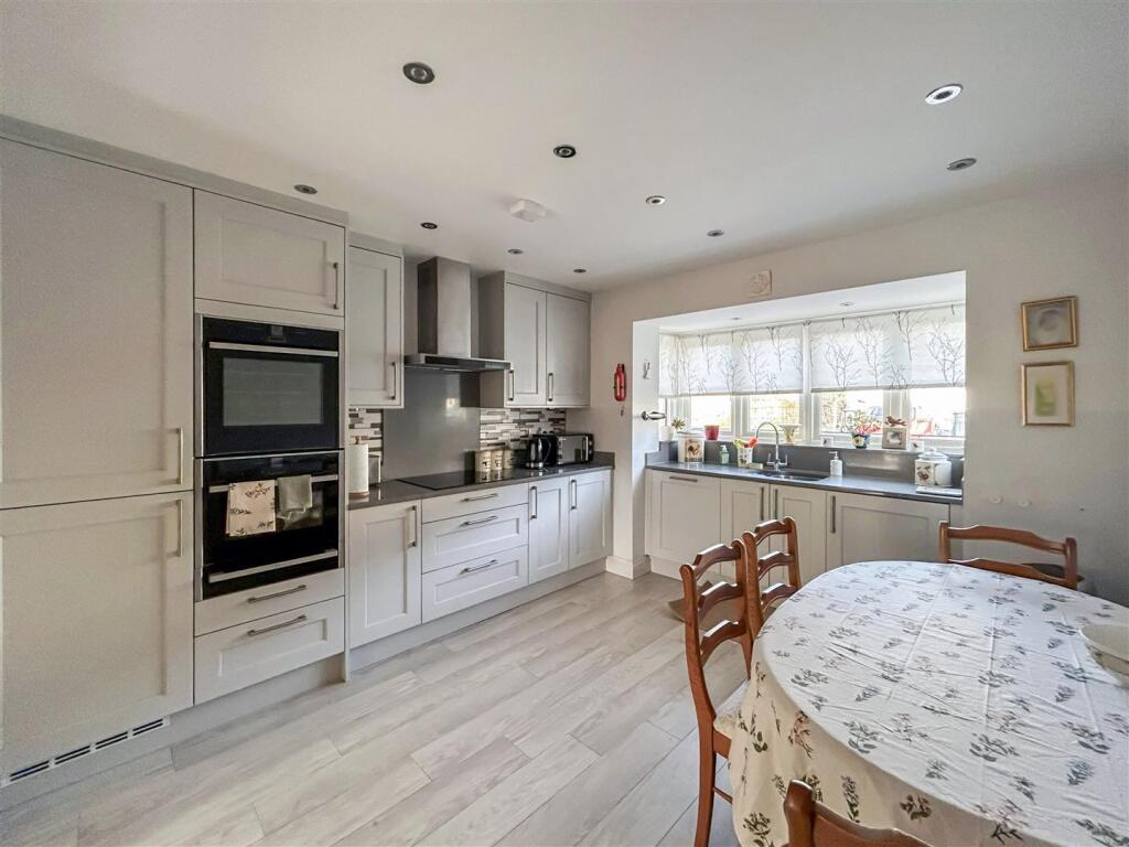 Porter Close, Mickleton photo 3