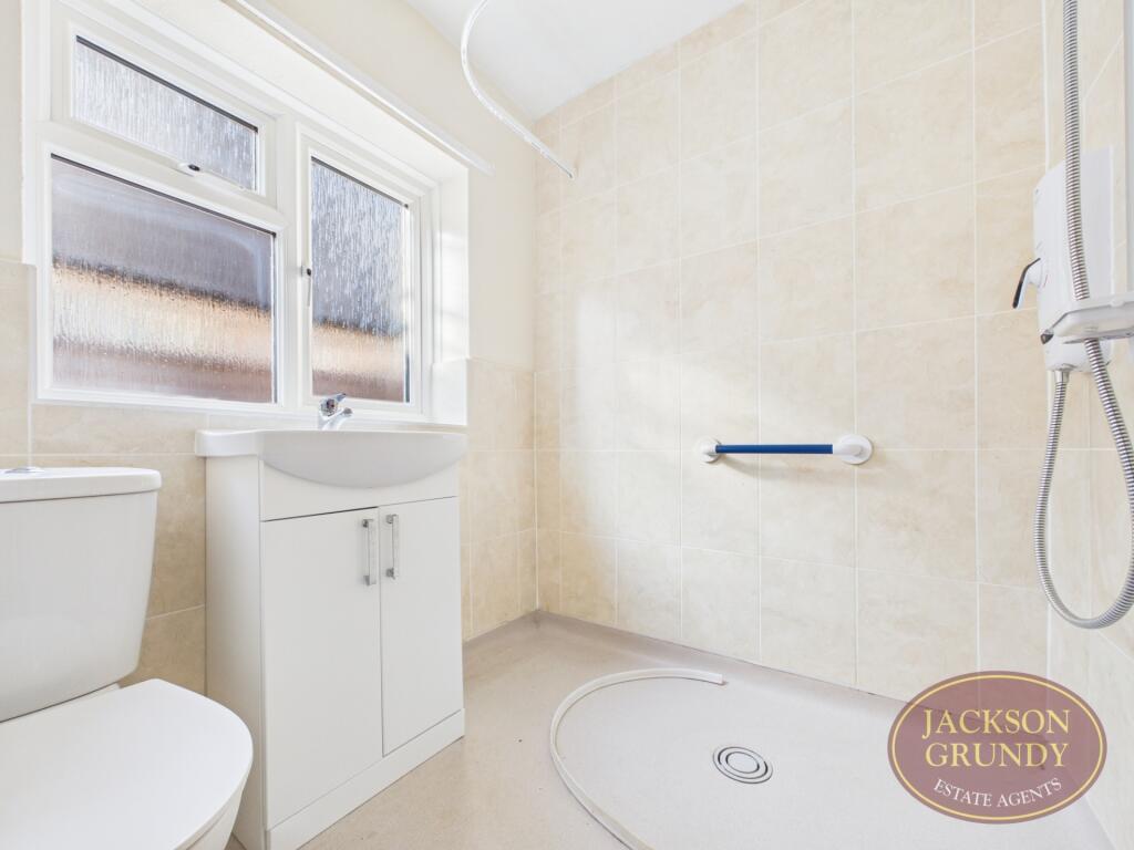 House in Overstone, Overstone Leys - More