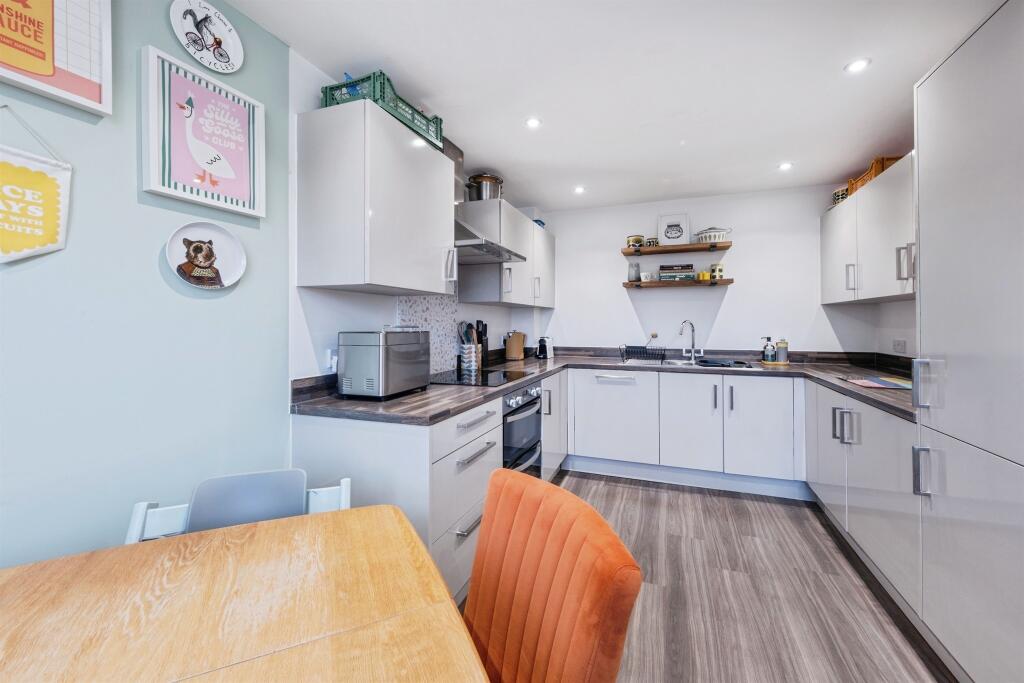 Huntingdon Road, Bicester photo 2