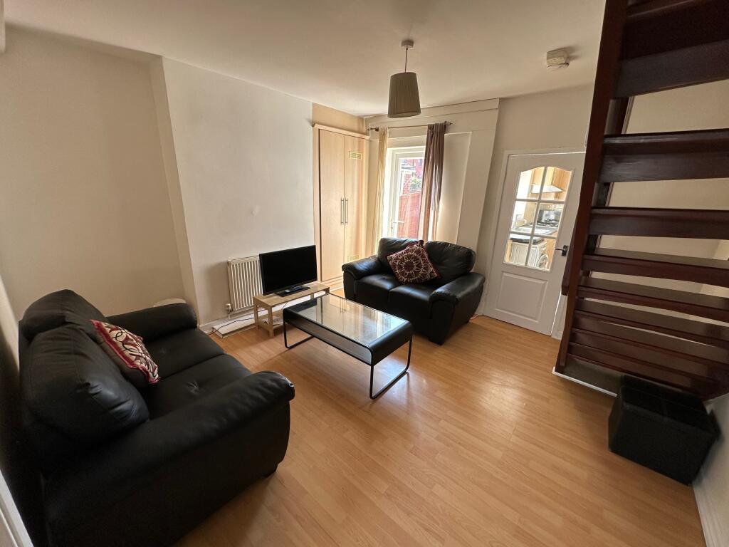 24 Lansdowne Street, CV32 4SP