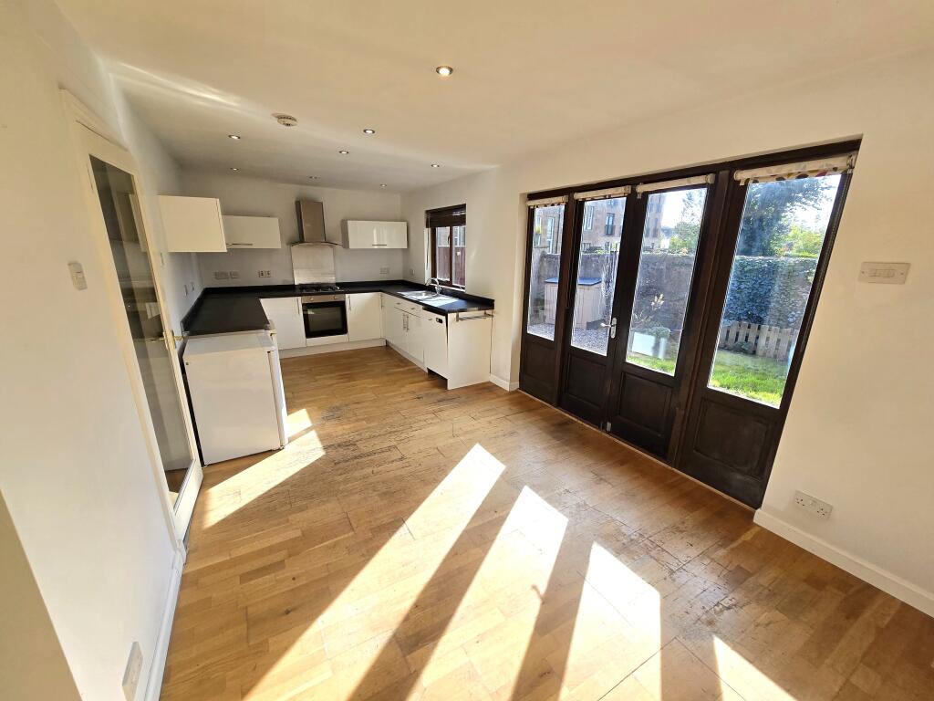 House in Dundee - View 5