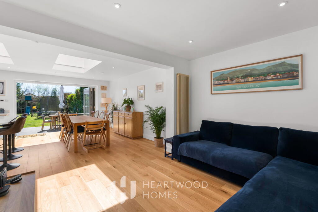 Additional image 5 of Roestock Gardens, Colney Heath, St. Albans, AL4 0QJ