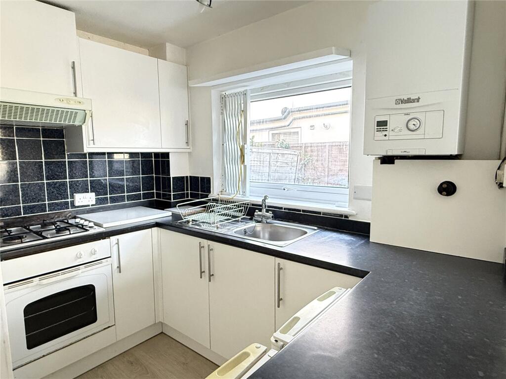 House in Enfield - View 5