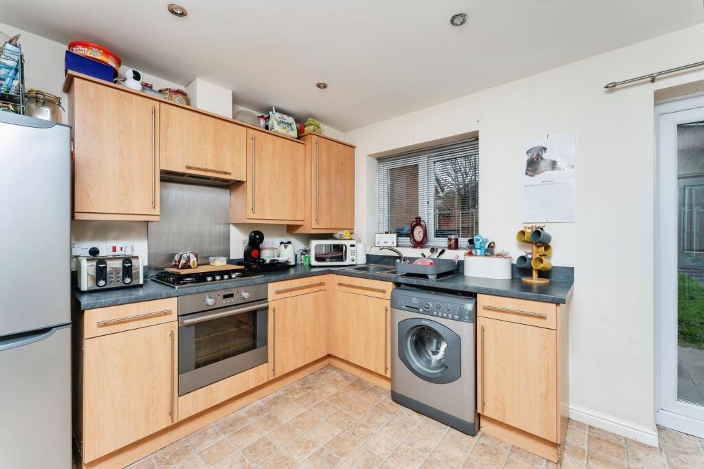 Jacks Wood Avenue, Ellesmere Port, Cheshire, CH65 photo 4