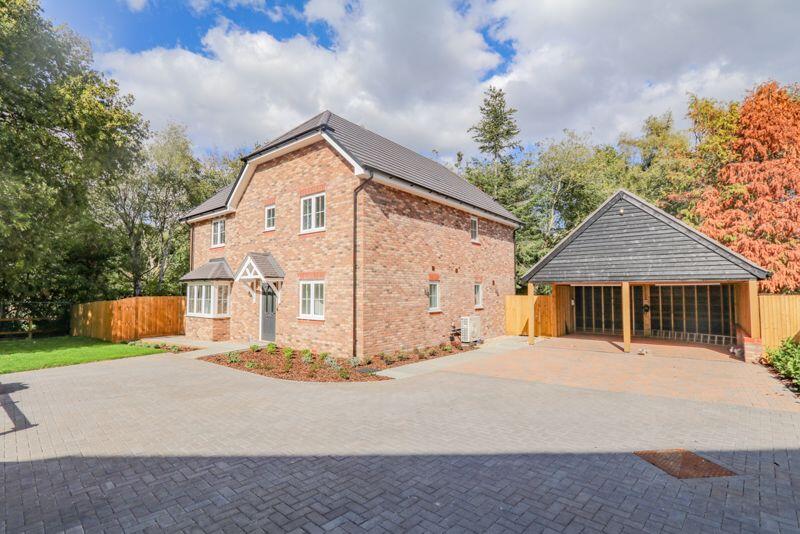 Main image of property: Beacon Bottom, Southampton