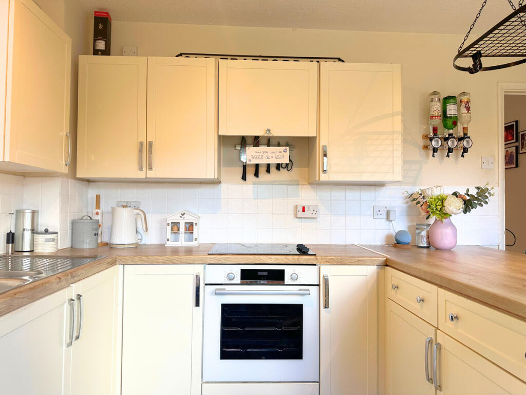 House in South Oxfordshire, Watlington - More