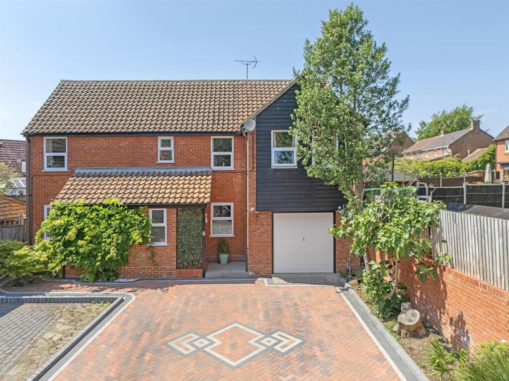 The Beadles, Little Hallingbury photo 4