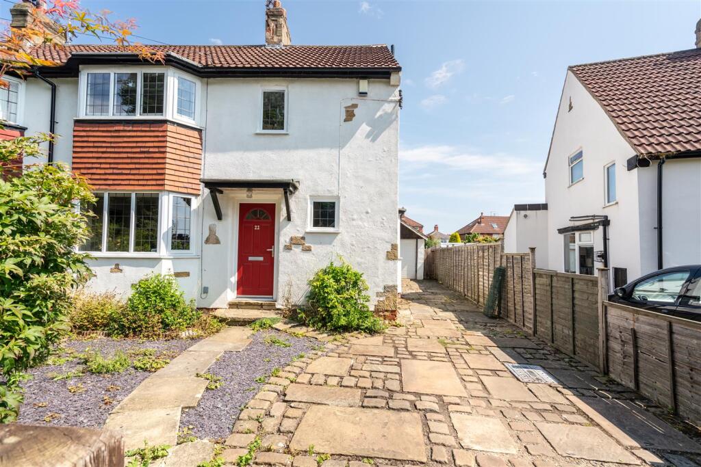 Main image of property: Parkland Crescent, Meanwood , Leeds