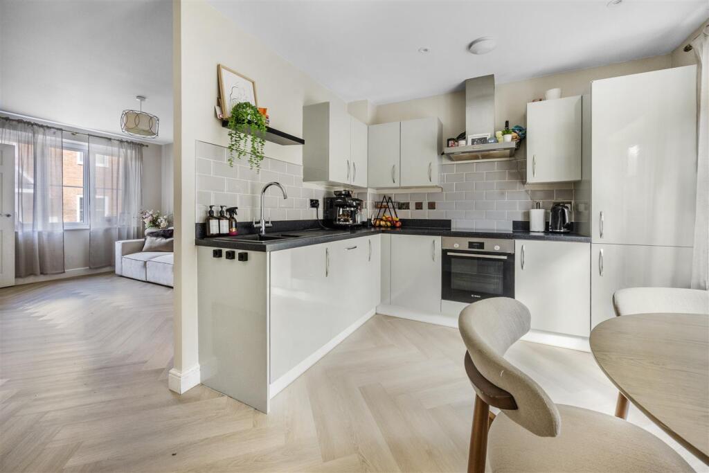 House in Bristol - View 2