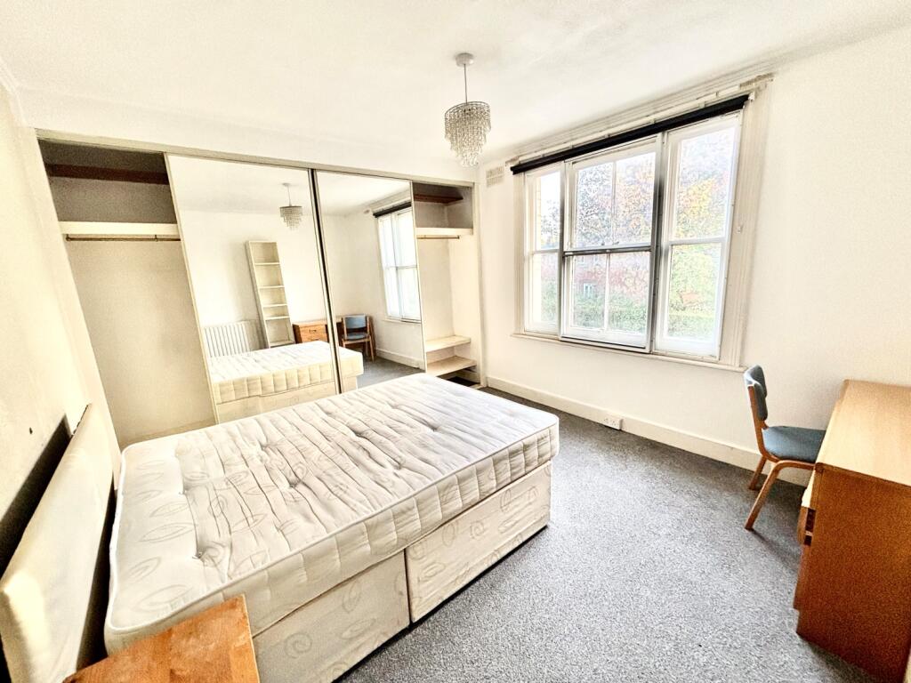 House in Runnymede, Englefield Green - More