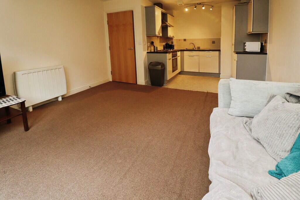 Property photo 8