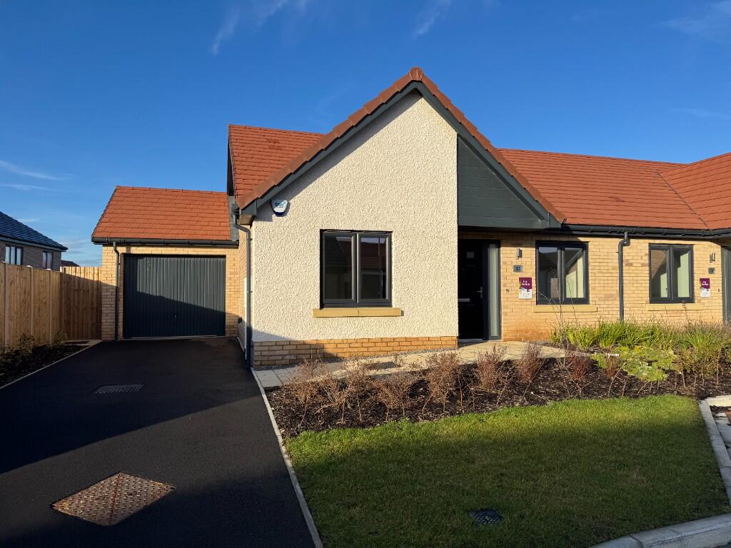 Main image of property: The Boulevard, 
Middle Deepdale, Scarborough, 
YO11 3EX