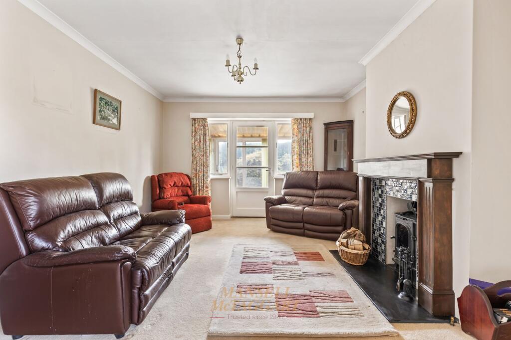 House in Redhill - More