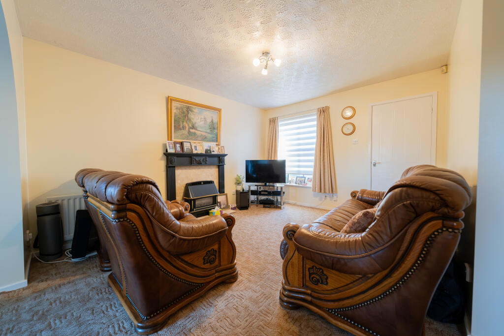 Tillett Road, Braunstone, Leicester, Leicestershire photo 3