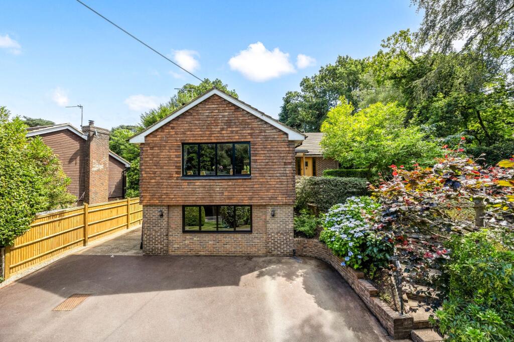 3-bed detached on Fielden Road, Crowborough, TN6, £800,000