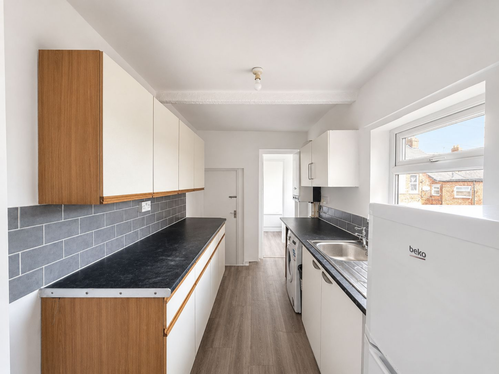 Apartment in Gateshead, North East - View 2