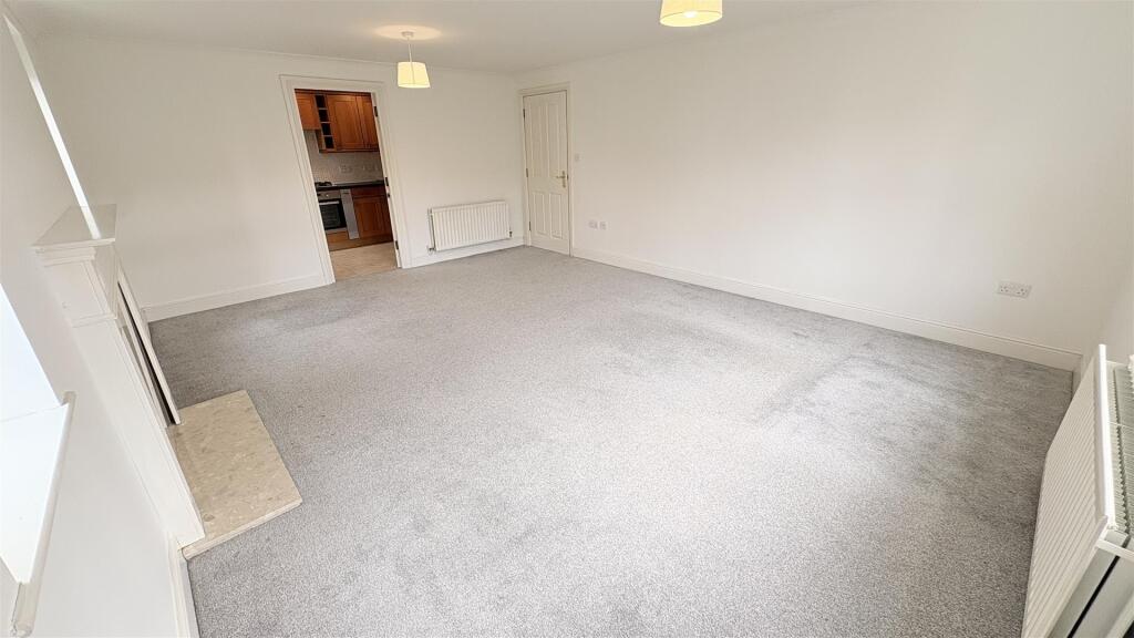 Additional image 3 of Manor Park Close, Moseley, Birmingham