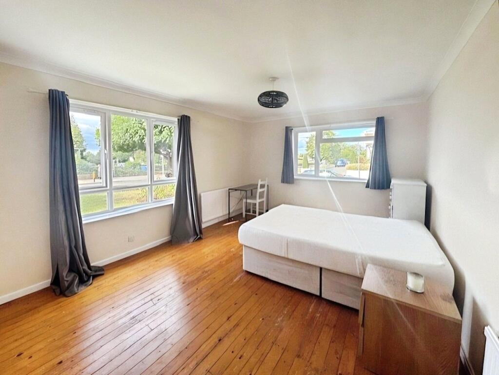 Main image of property: Portsmouth Road, Surbiton, Surrey, KT6