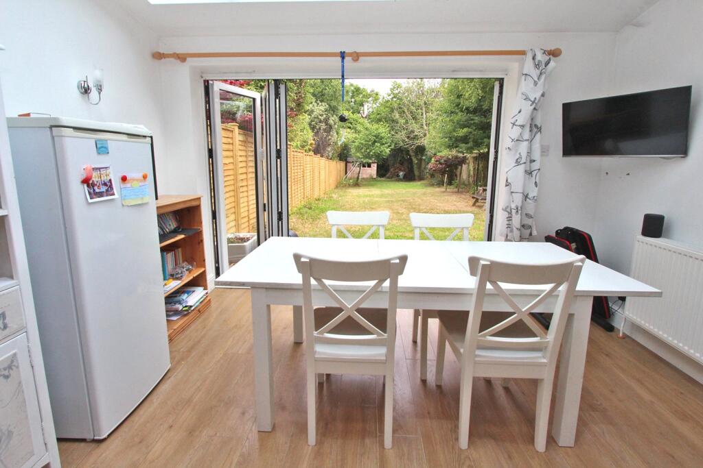House in Southampton - View 2
