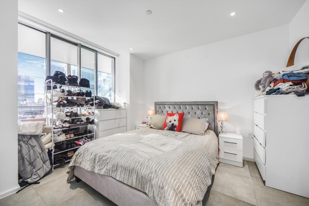 Apartment in London - View 3