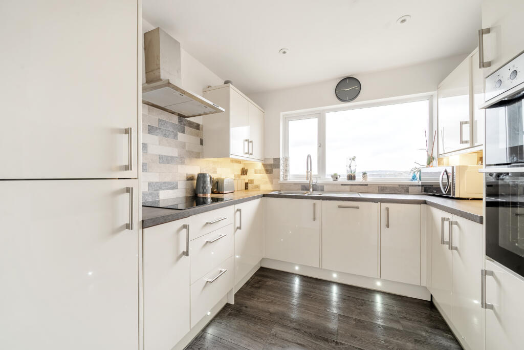 14, Goonrea, West Looe, Cornwall photo 3