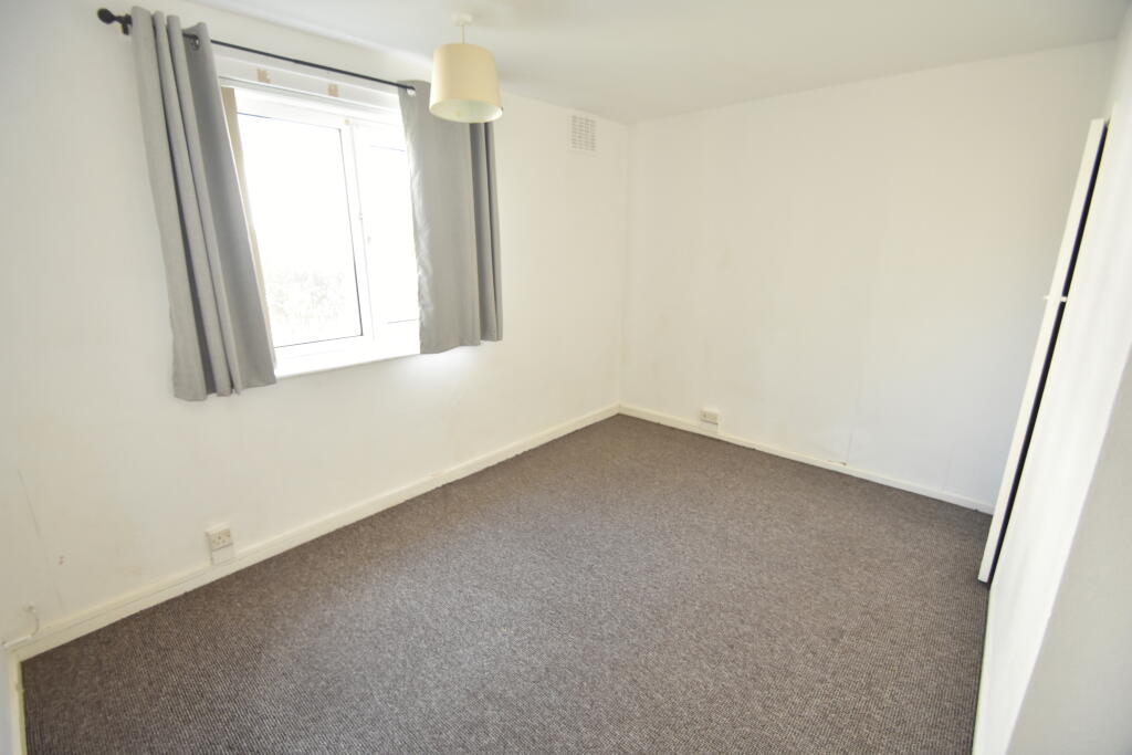 Apartment in Portsmouth - View 4