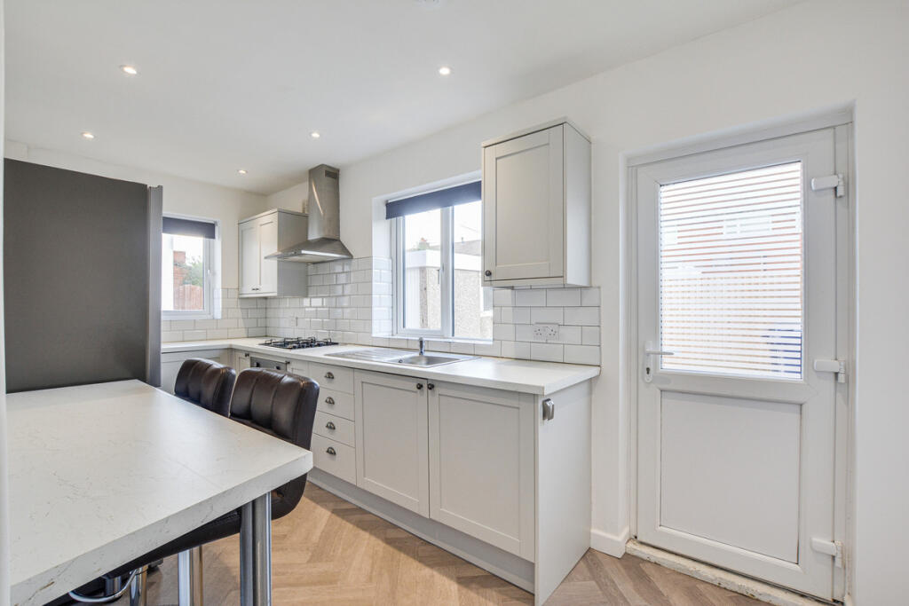 House in Preston, Walton-le-Dale - View 4