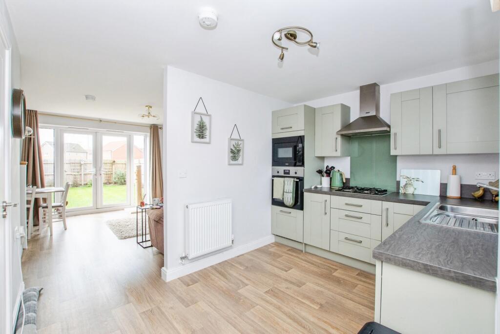 Lapwing Gardens, Boston, Lincolnshire, PE21 photo 3