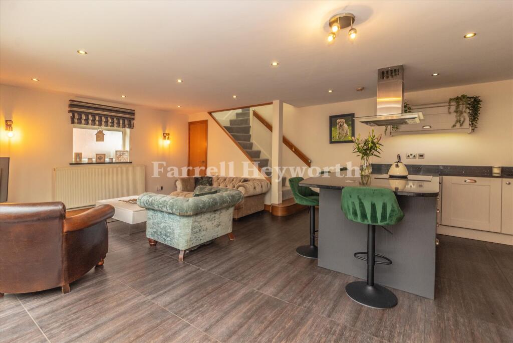 House in Preston - View 4