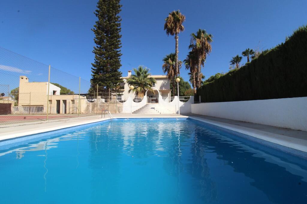 Main image of property: Valencia, Alicante, Elche