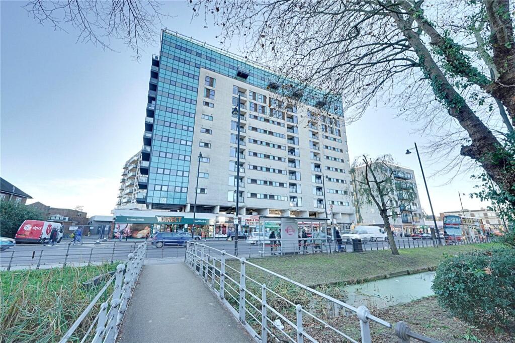 Main image of property: Colman Parade, Southbury Road, Enfield, EN1